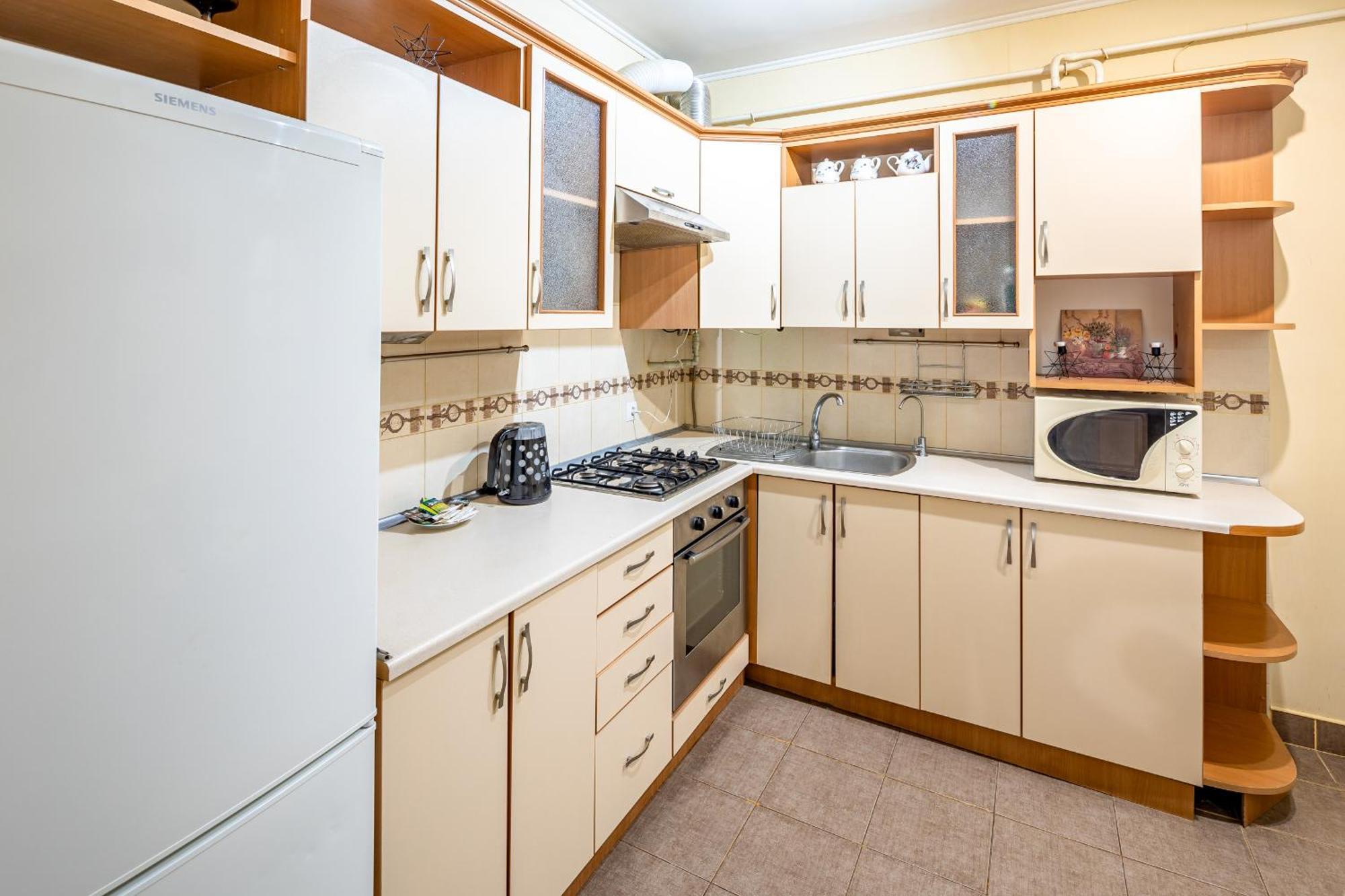 Just Another Comfy Apartment On The Main Squere. 2 Bedrooms, Own Heating, Ac Lviv Bagian luar foto